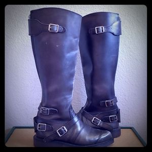 Dr Martens rare tall boot zip back  sz 6 womans